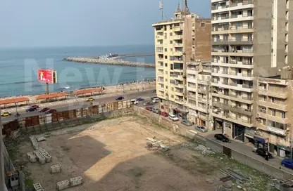 شقة - 3 غرف نوم - 3 حمامات للبيع في طريق الجيش - لوران - حي شرق - الاسكندرية