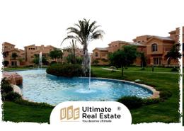 Villa - 4 bedrooms - 5 bathrooms for للبيع in Seasons Residence - Ext North Inves Area - New Cairo City - Cairo