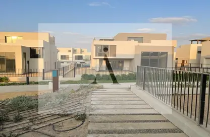 Villa - 4 Bedrooms - 5 Bathrooms for sale in Sodic East - 6th District - New Heliopolis - Cairo