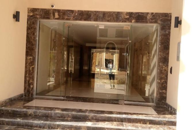 8211590 - Property Image 3