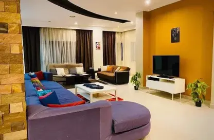 Apartment - 3 Bedrooms - 2 Bathrooms for rent in Dr Al Batrawy St. - 1st Zone - Nasr City - Cairo
