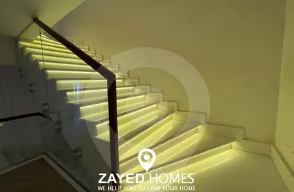 شقة - 5 غرف نوم - 5 حمامات للايجار في جولف فيوز - طريق مصر اسكندرية الصحراوي - مدينة 6 أكتوبر - الجيزة شقة - 5 غرف نوم - 5 حمامات للايجار في جولف فيوز - طريق مصر اسكندرية الصحراوي - مدينة 6 أكتوبر - الجيزة