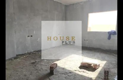 Villa - 6 Bedrooms - 4 Bathrooms for sale in 13th District - Sheikh Zayed City - Giza