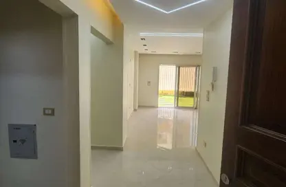 Apartment - 3 Bedrooms - 2 Bathrooms for sale in Al Khamayel city - Sheikh Zayed Compounds - Sheikh Zayed City - Giza