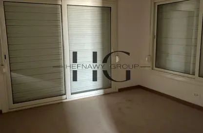 Apartment - 2 Bedrooms - 2 Bathrooms for sale in New Giza - Cairo Alexandria Desert Road - 6 October City - Giza