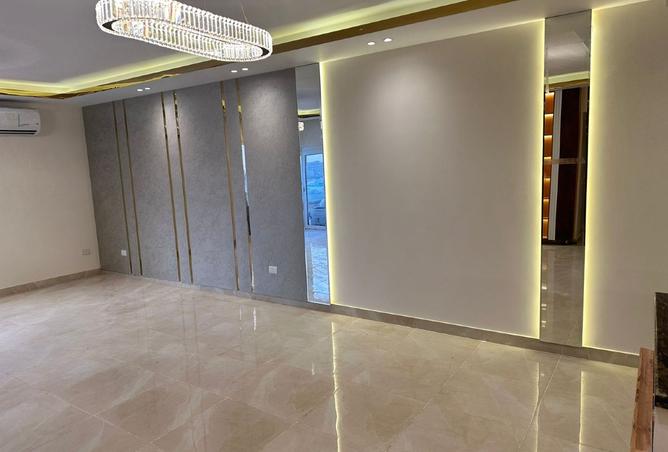 8175998 - الصورة الرئيسية للعقار