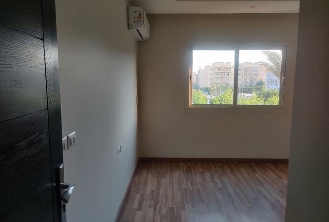 8287044 - Property Image 3