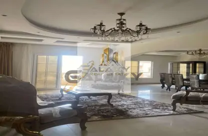 Apartment - 3 Bedrooms - 3 Bathrooms for sale in Al Narges 2 - Al Narges - New Cairo City - Cairo