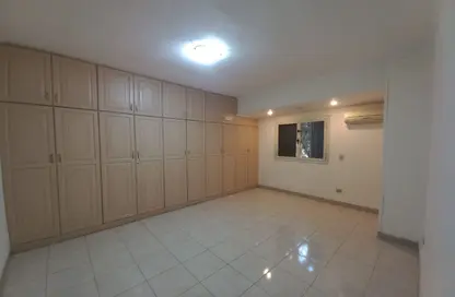 شقة - 3 غرف نوم - 2 حمامات للايجار في سرايات المعادي - حي المعادي - القاهرة