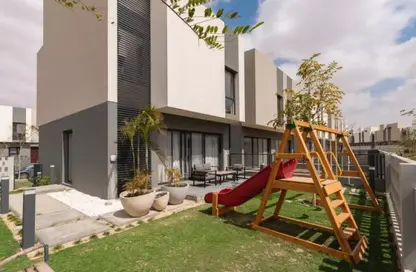 Villa - 3 Bedrooms - 4 Bathrooms for sale in Al Burouj Compound - El Shorouk Compounds - Shorouk City - Cairo