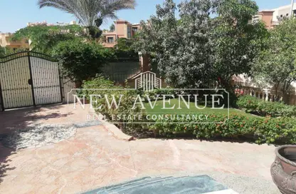 Villa - 5 Bedrooms - 7 Bathrooms for sale in Al Narges 1 - Al Narges - New Cairo City - Cairo