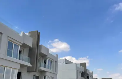 فيلا - 4 غرف نوم - 4 حمامات للبيع في زايد ديونز - الحي السادس - الشيخ زايد - الجيزة