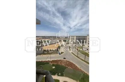 Apartment - 2 Bedrooms - 3 Bathrooms for sale in Hyde Park Business District Mall - South Teseen St. - The 5th Settlement - New Cairo City - Cairo