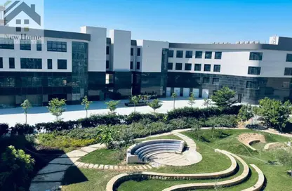 Apartment - 3 Bedrooms - 2 Bathrooms for sale in North Lotus - El Lotus - New Cairo City - Cairo