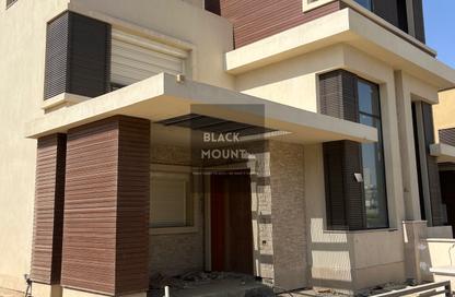 Townhouse - 4 Bedrooms - 4 Bathrooms for sale in New Giza - Cairo Alexandria Desert Road - 6 October City - Giza