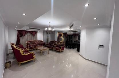 شقة - 3 غرف نوم - 3 حمامات للايجار في عمارات البنفسج - البنفسج - مدينة القاهرة الجديدة - القاهرة