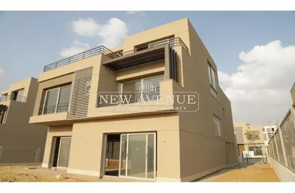 Villa - 5 Bedrooms - 7 Bathrooms for sale in Palm Hills New Cairo - 5th Settlement Compounds - The 5th Settlement - New Cairo City - Cairo