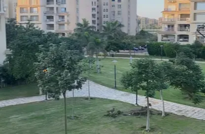 Apartment - 4 Bedrooms - 3 Bathrooms for sale in Madinaty - Cairo