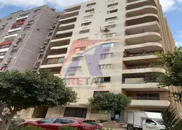 شقة - 3 غرف نوم - 2 حمامات للبيع في شارع اللوتس - المنطقة العاشرة - مدينة نصر - القاهرة