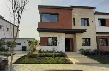 Villa - 5 Bedrooms - 5 Bathrooms for sale in Azzar - 5th Settlement Compounds - The 5th Settlement - New Cairo City - Cairo