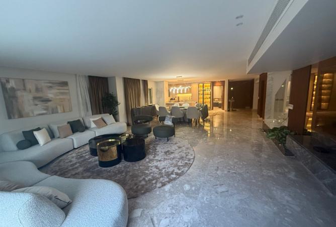 8008001 - Property Image 2