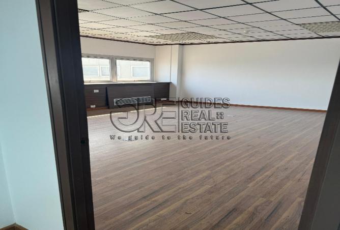 8494157 - Property Image 2