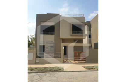 Villa - 4 Bedrooms - 4 Bathrooms for sale in Palm Hills WoodVille - Al Wahat Road - 6 October City - Giza