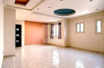 شقة - 3 غرف نوم - 2 حمامات للبيع في الحي الخامس - الشيخ زايد - الجيزة