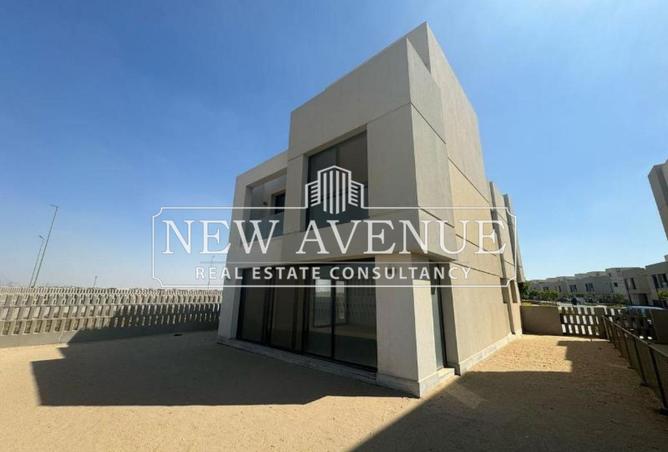 8252402 - Property Image 3