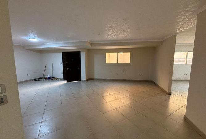 8273633 - صورة العقار 3