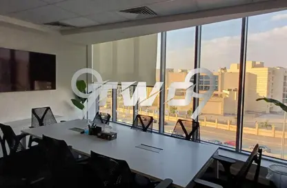 مساحات مكتبية - استوديو - 2 حمامات للايجار في شارع مجمع البنوك - شارع التسعين الجنوبي - التجمع الخامس - مدينة القاهرة الجديدة - القاهرة