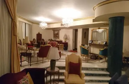 فيلا - 8 غرف نوم - 6 حمامات للبيع في مول كليف التجمع الخامس - شارع التسعين الجنوبي - التجمع الخامس - مدينة القاهرة الجديدة - القاهرة