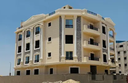 Apartment - 3 Bedrooms - 2 Bathrooms for sale in New Narges - New Cairo City - Cairo