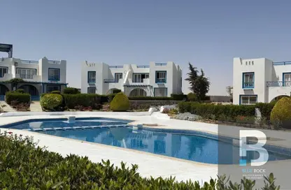 Chalet - 3 Bedrooms - 3 Bathrooms for sale in Mountain View - Ras Al Hekma - North Coast