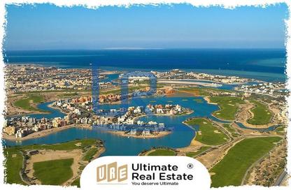 شقة - 4 غرف نوم - 4 حمامات للبيع في غرب الجولف - كمبوندات القطامية - القطامية - مدينة القاهرة الجديدة - القاهرة