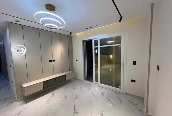 8522073 - Property Image 2