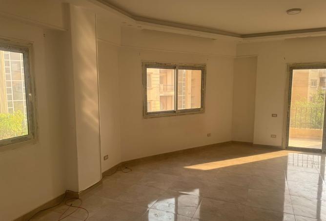 8305710 - Property Image 2