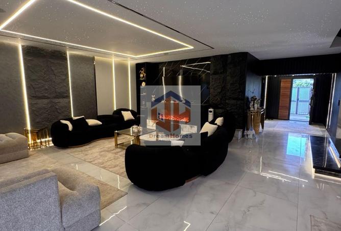 8369439 - Property Image 2