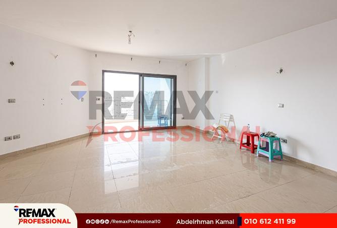 8372816 - Property Image 2