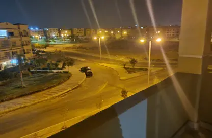 Apartment - 3 Bedrooms - 3 Bathrooms for rent in Shorouk City - Cairo