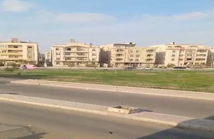 شقة - 3 غرف نوم - 3 حمامات للبيع في المنطقة الثانية - مدينة الشروق - القاهرة