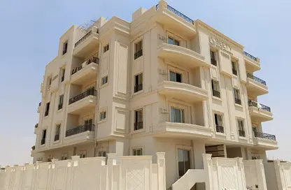 Apartment - 4 Bedrooms - 3 Bathrooms for sale in Bait Alwatan - The 5th Settlement - New Cairo City - Cairo