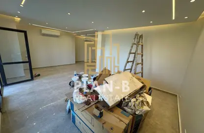 Apartment - 3 Bedrooms - 3 Bathrooms for rent in The Courtyards - Sheikh Zayed Compounds - Sheikh Zayed City - Giza