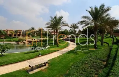 Villa - 4 Bedrooms - 4 Bathrooms for sale in Seasons Residence - Ext North Inves Area - New Cairo City - Cairo