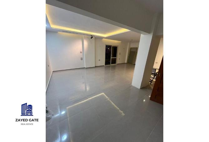 8562132 - Property Image 2