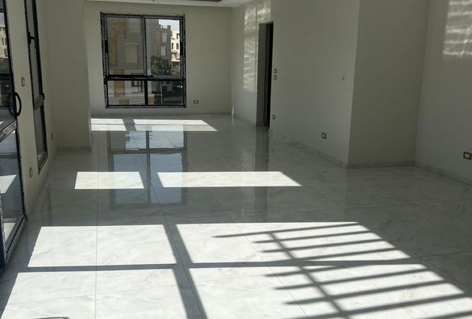 8257345 - صورة العقار 2