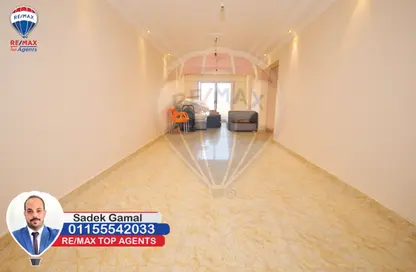 Apartment - 3 Bedrooms - 2 Bathrooms for sale in Sporting - Hay Sharq - Alexandria