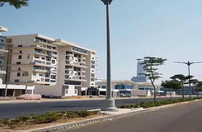 Apartment - 2 Bedrooms - 2 Bathrooms for sale in Al Maqsad - New Capital Compounds - New Capital City - Cairo
