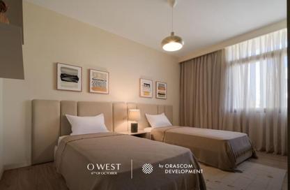Apartment - 2 Bedrooms - 2 Bathrooms for sale in Beverly Hills Road - 17th District - Sheikh Zayed City - Giza
