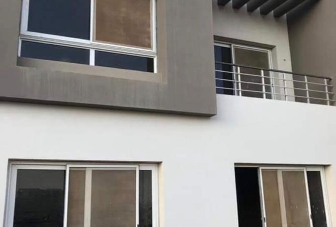 8371019 - Property Image 2